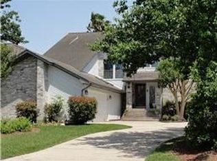 920 Davis Rd, League City, TX 77573