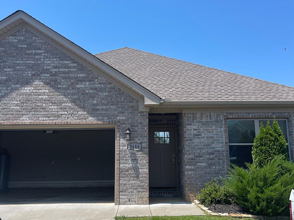 1st image of 3444 Garden Club Dr