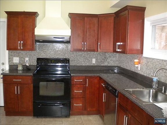 2nd image of 232 Saddlewood Dr