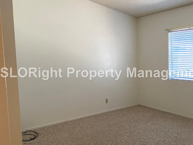 1351 Royal Way #18 — Photo 8