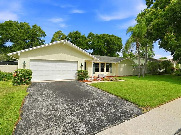 5th image of 795 Hickory Ln