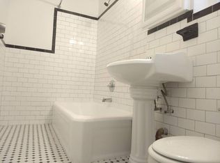 150 74th St APT 2C, Brooklyn, NY 11209