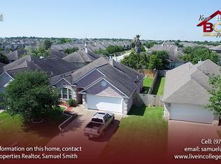 3711 Essen Loop, College Station, TX 77845