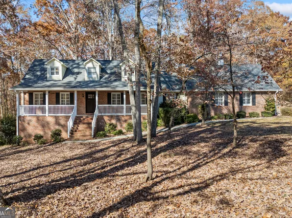 1628 Melody Ln, Elberton, GA 30635