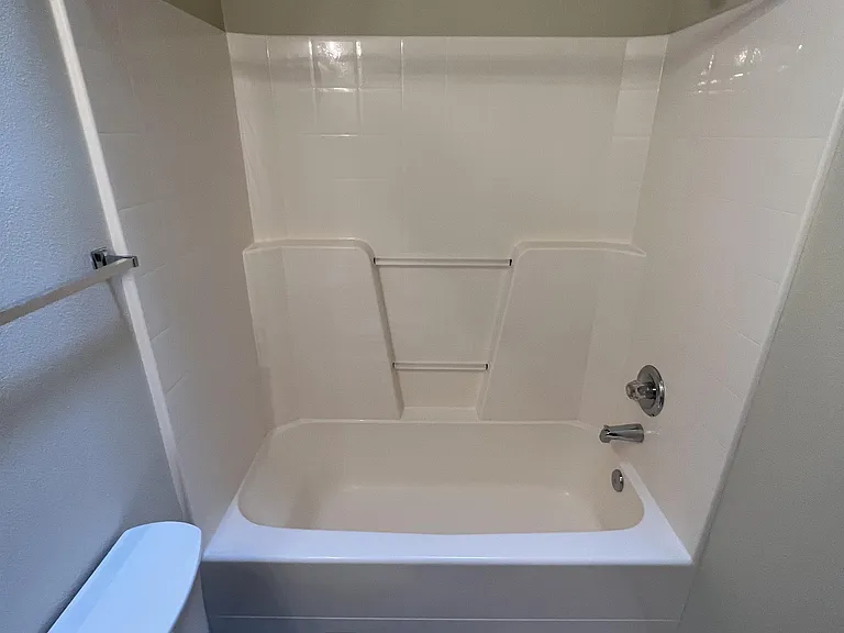 414 91st Ave SE #B — Photo 37