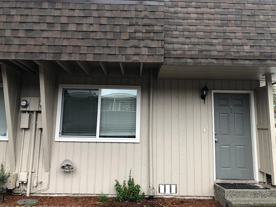 227 Dorn Ave #2