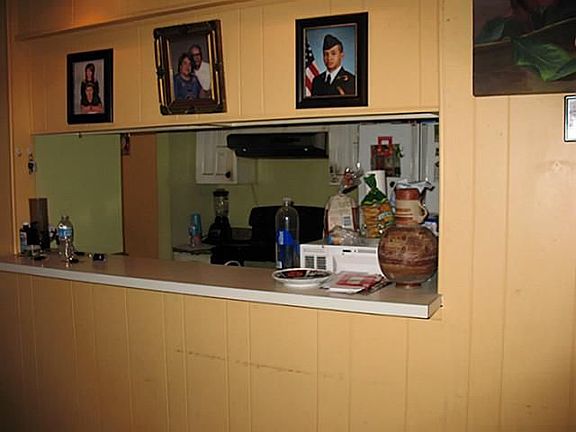 5th image of 358 Valley Park Dr