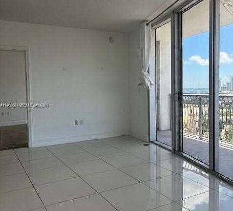 2nd image of 1750 N Bayshore Dr APT 1714