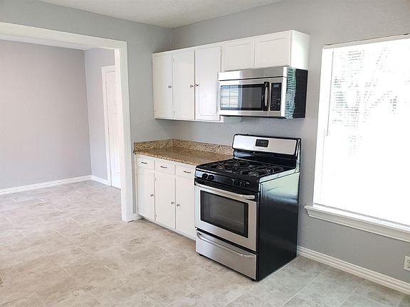 4th image of 7405 Culver Ave