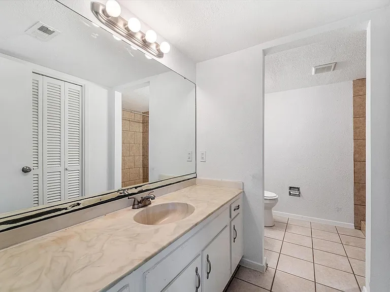 15919 Golf Club Dr #112 — Photo 9