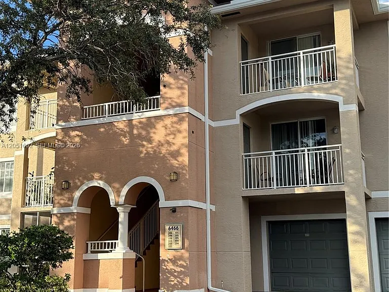 6466 Emerald Dunes Dr #206 — Photo 1