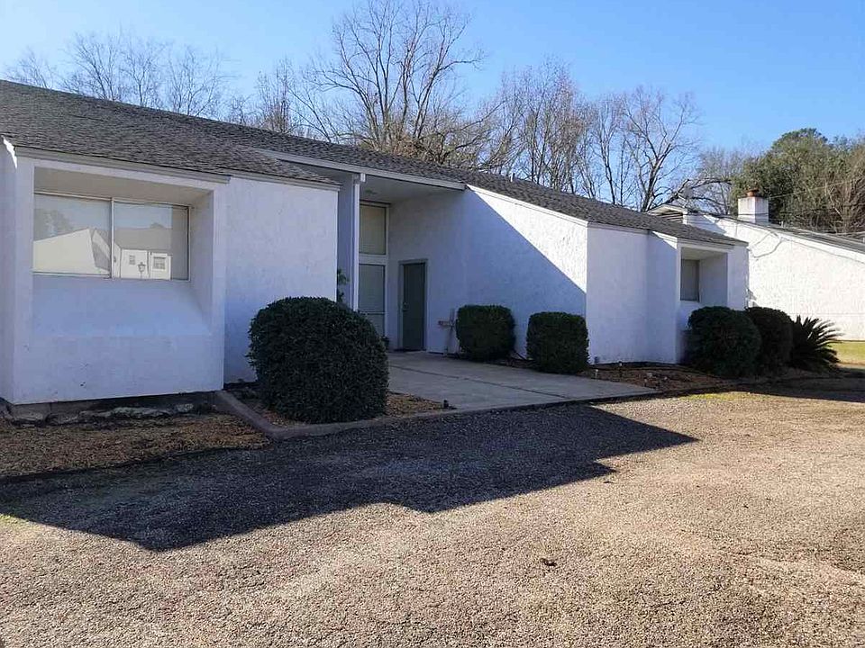 2nd image of 334 Eden Dr