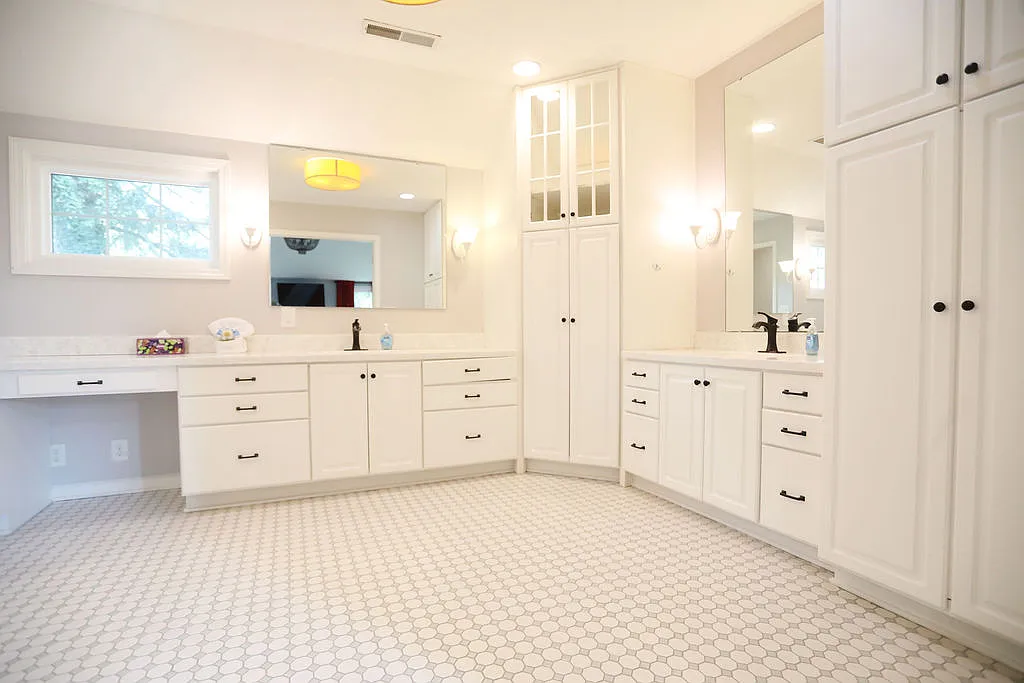 5 bed, $5,500 — Photo 3