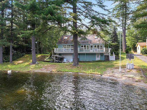 3rd image of 120 Cedar Drive