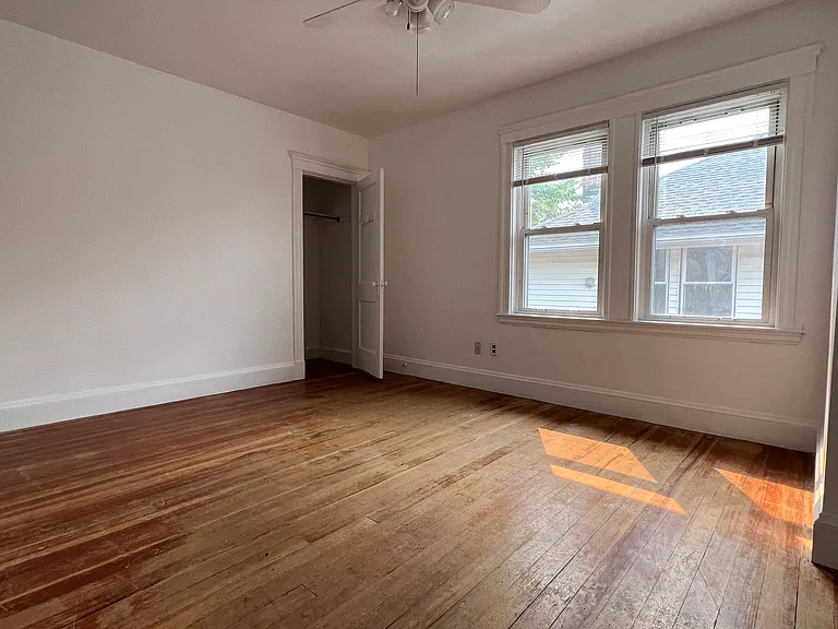 24 Chetwynd Rd #12 — Photo 3
