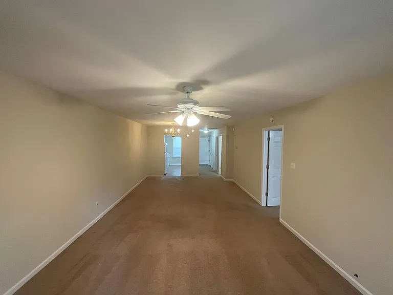 413 Northrop Pl — Photo 5