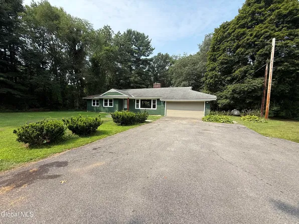 19 Park Avenue, Fort Edward, NY 12828