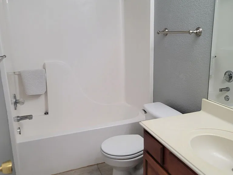 10416 Morning Dew St — Photo 19