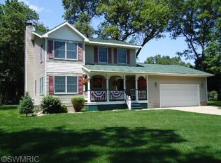 4500 Daffodil Ct, Muskegon, MI 49442