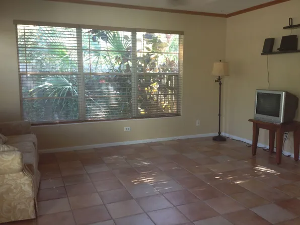 405 4th Ave, Melbourne Beach, FL 32951