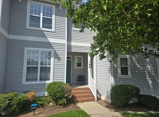 105 Summit Oaks Ln, Holly Springs, NC 27540