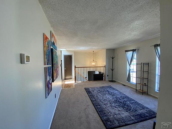 4th image of 21 Normandy Cir