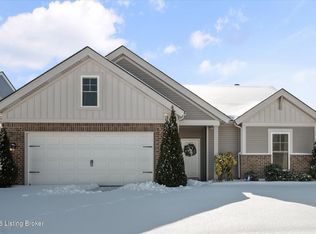 6412 Oak Village Dr, Louisville, KY 40228