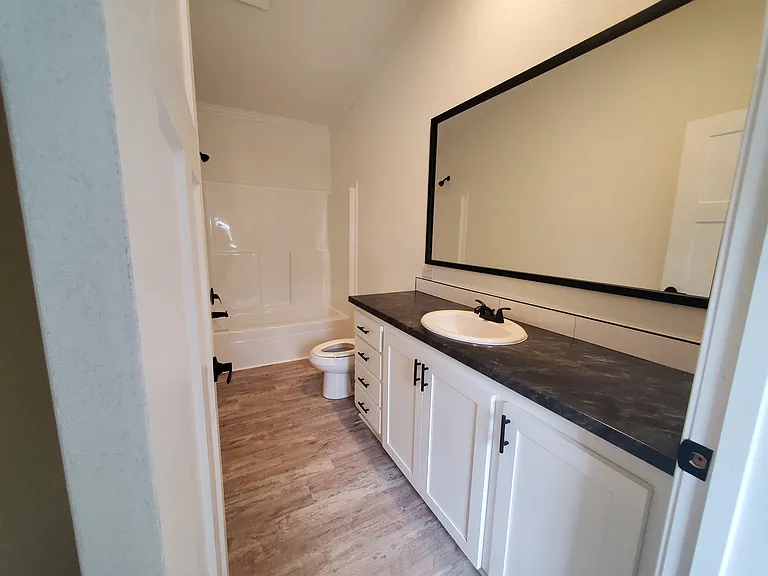 719 Chalet Ave — Photo 13