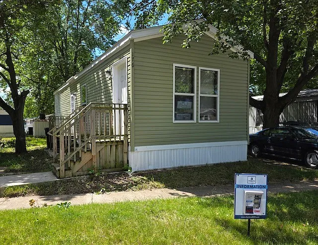176 N Kenbrook St SE #N176 — Photo 12