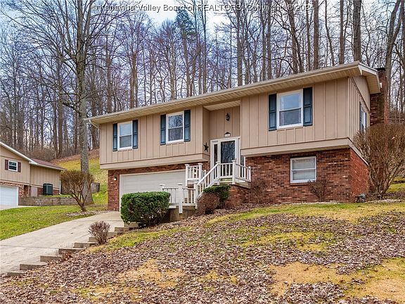 3rd image of 108 Brierwood Dr