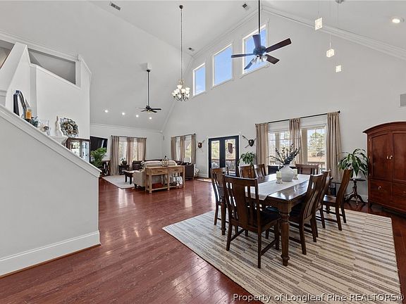 2nd image of 144 W Lake Ridge Rd