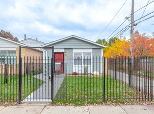 944 E 72nd St, Chicago, IL 60619