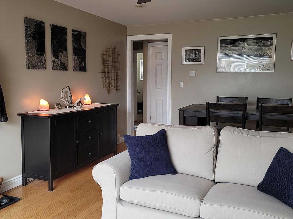 Front Living room
