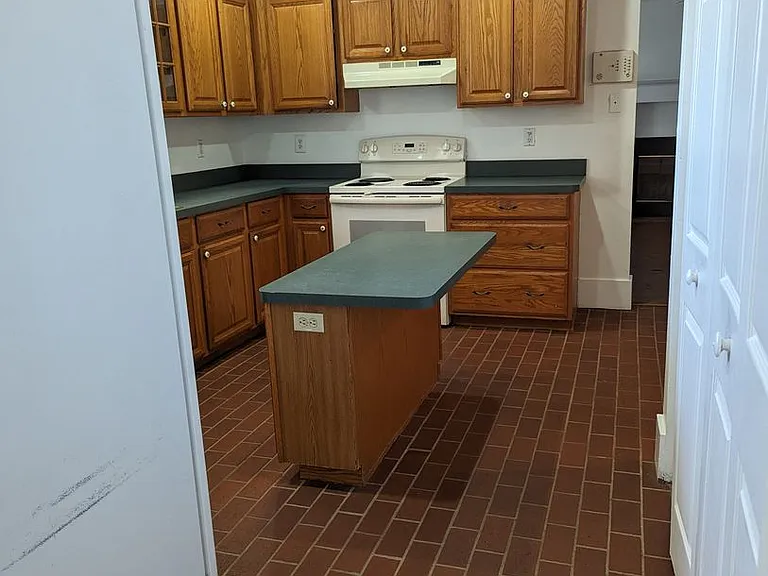 20333 Sugarloaf Mountain Rd — Photo 5