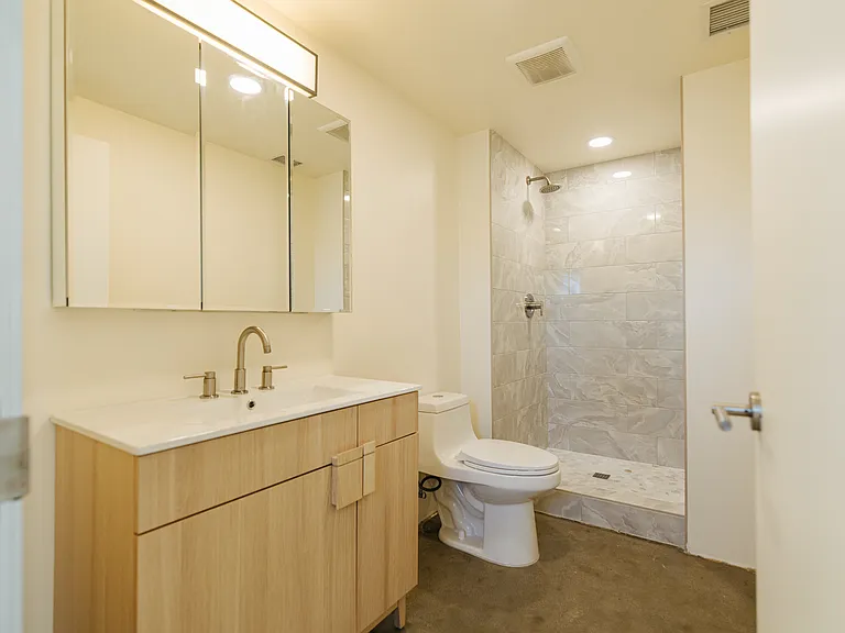 Newly renovated bathroom.