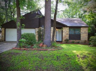 48 E White Willow Cir, Spring, TX 77381