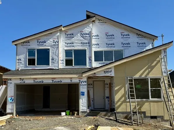496 NW Valleys Edge St, McMinnville, OR 97128