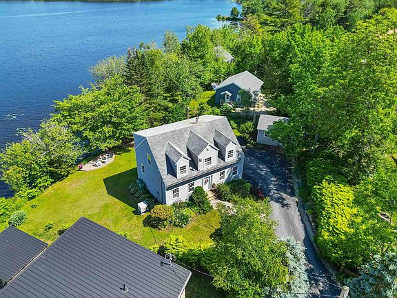 3rd image of 6 Stanford Lake Rd