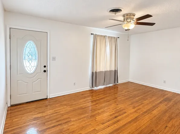 1114 E Corona St, Ada, OK