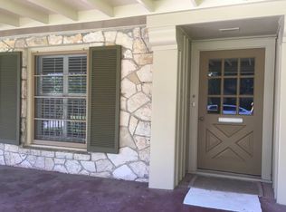303 Ridgemont Ave, Terrell Hills, TX 78209
