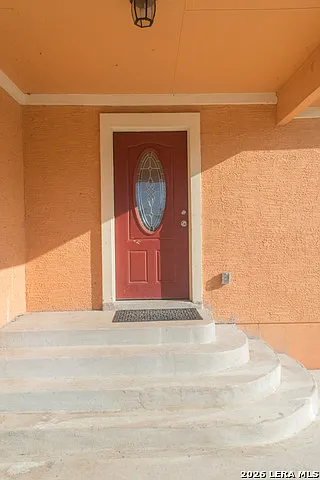 3 bed, 2.0 bath, 1677 sqft, $1,950 — Photo 4