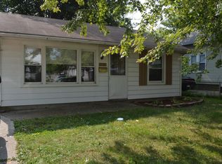 1512 E Harry Ave, Hazel Park, MI 48030