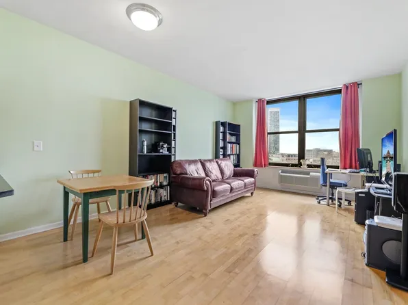 102 Christopher Columbus Dr APT 1003, Jersey City, NJ 07302