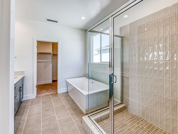 Owner s Suite Bathroom
