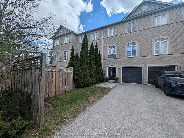 2307 Sutton Dr — Photo 2