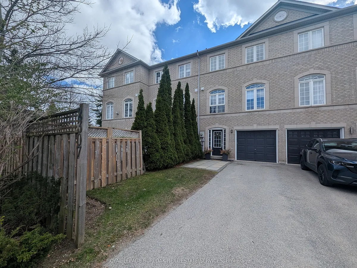 Building Photo - 2307 Sutton Dr