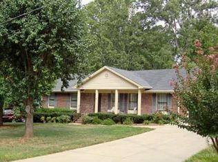 2911 Meade Cir SE, Marietta, GA 30067