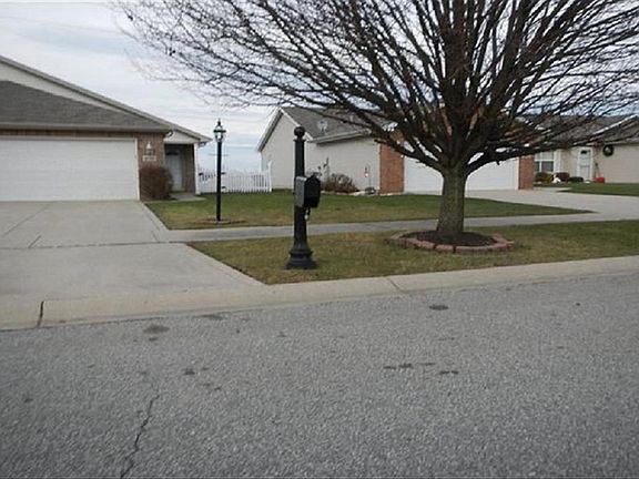 2nd image of 4370 W 91st Pl