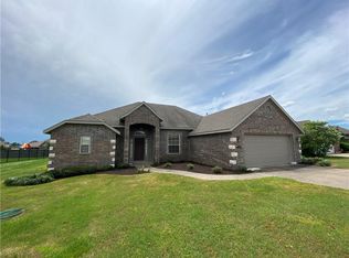 1507 Cavern Springs Way, Cave Springs, AR 72718