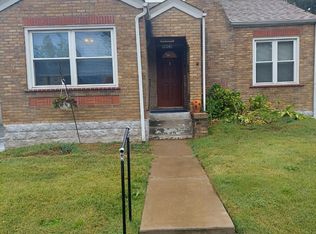 9287 E Breckenridge Rd, Saint Louis, MO 63114